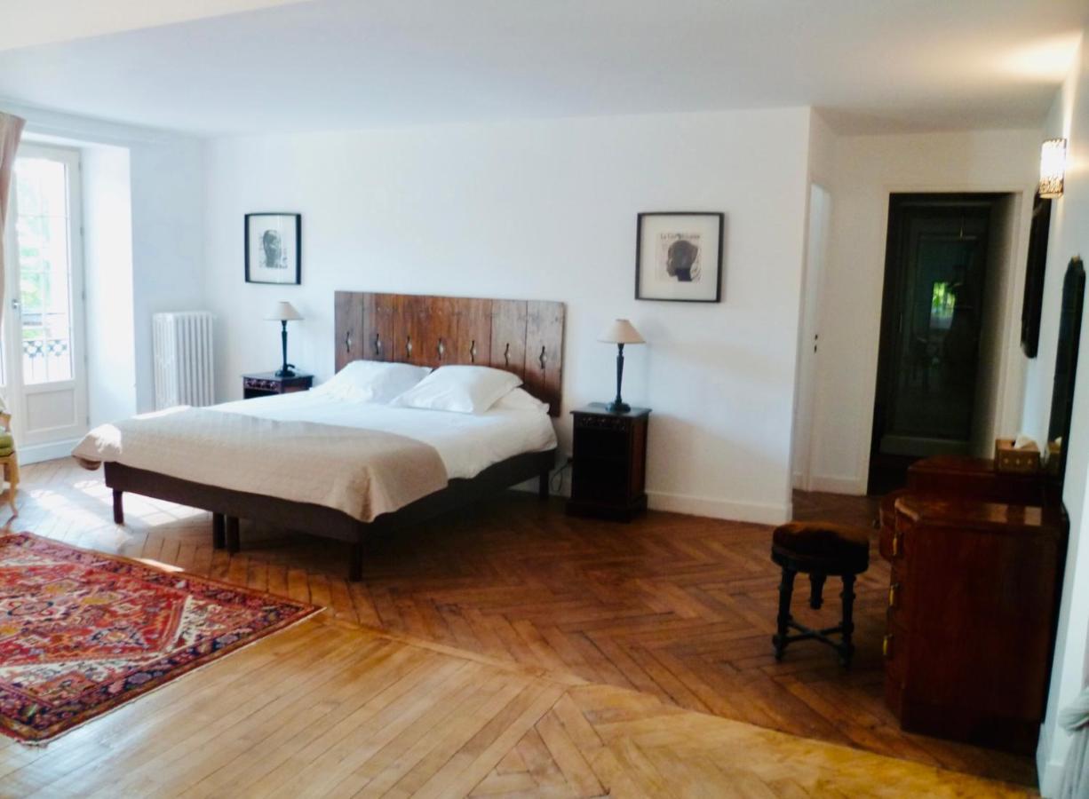 Chateau Du Mesnil Soleil , Gites Et Chambres D'Hotes Damblainville Zimmer foto