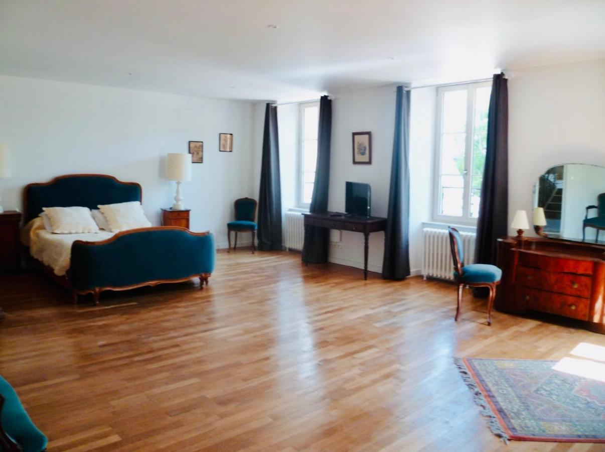 Chateau Du Mesnil Soleil , Gites Et Chambres D'Hotes Damblainville Zimmer foto