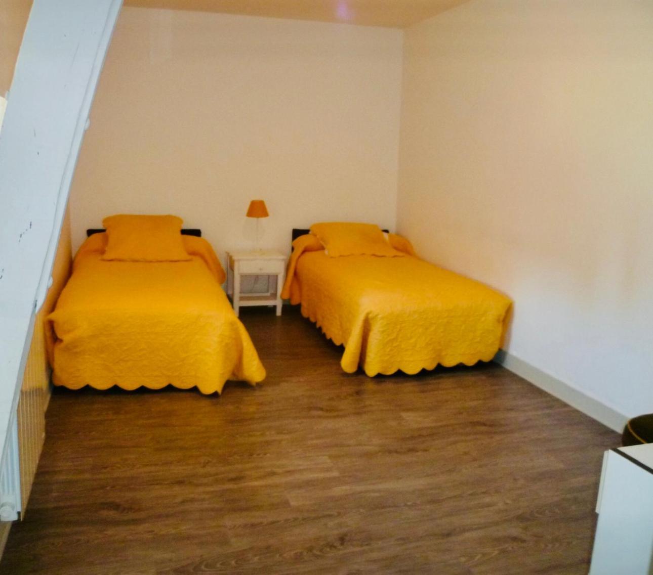 Chateau Du Mesnil Soleil , Gites Et Chambres D'Hotes Damblainville Zimmer foto