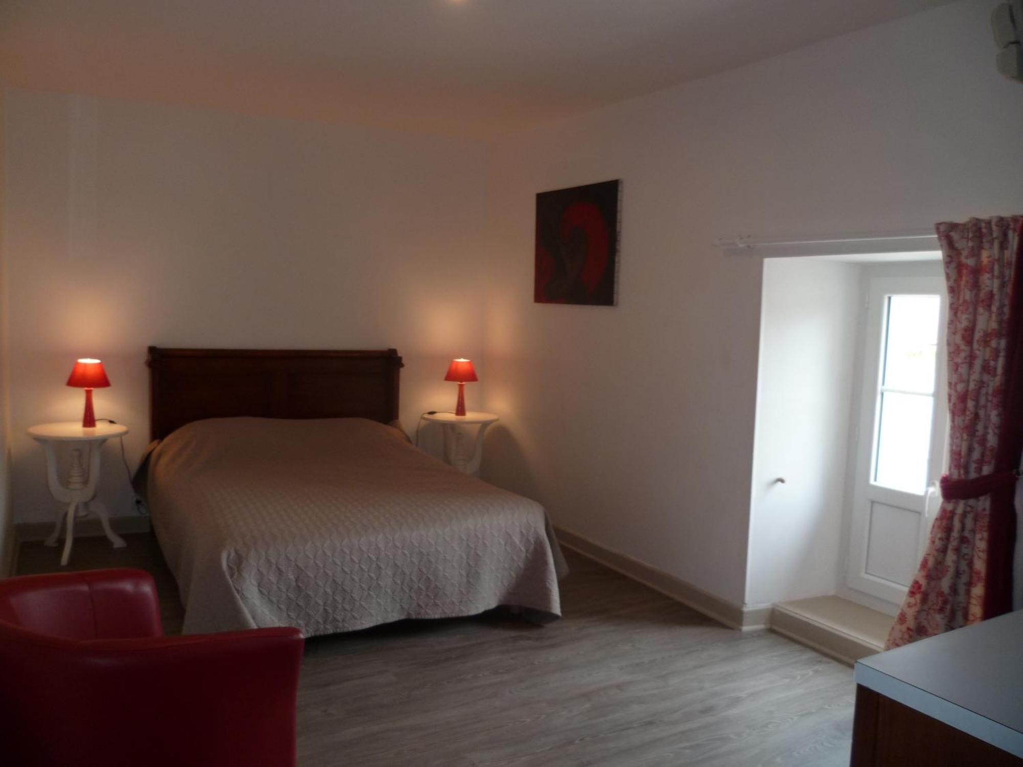 Chateau Du Mesnil Soleil , Gites Et Chambres D'Hotes Damblainville Zimmer foto